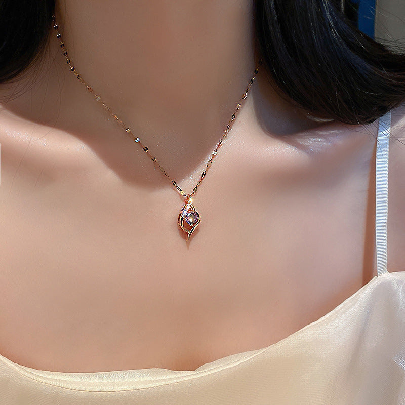 Collana con Pendente Minimalista Geometrico in Acciaio al Titanio con Intarsio in Zirconi per Donna
