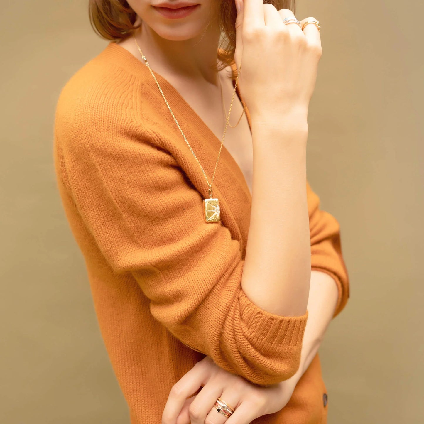 Vintage Star-Shaped Copper Necklace with Gold Plating, Adjustable Clasp Pendant for Unisex Wear