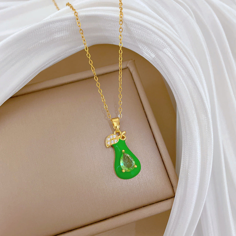 Sweet Green Teardrop Leaf Rhinestone Titanium Steel Necklace Unisex Cable Chain