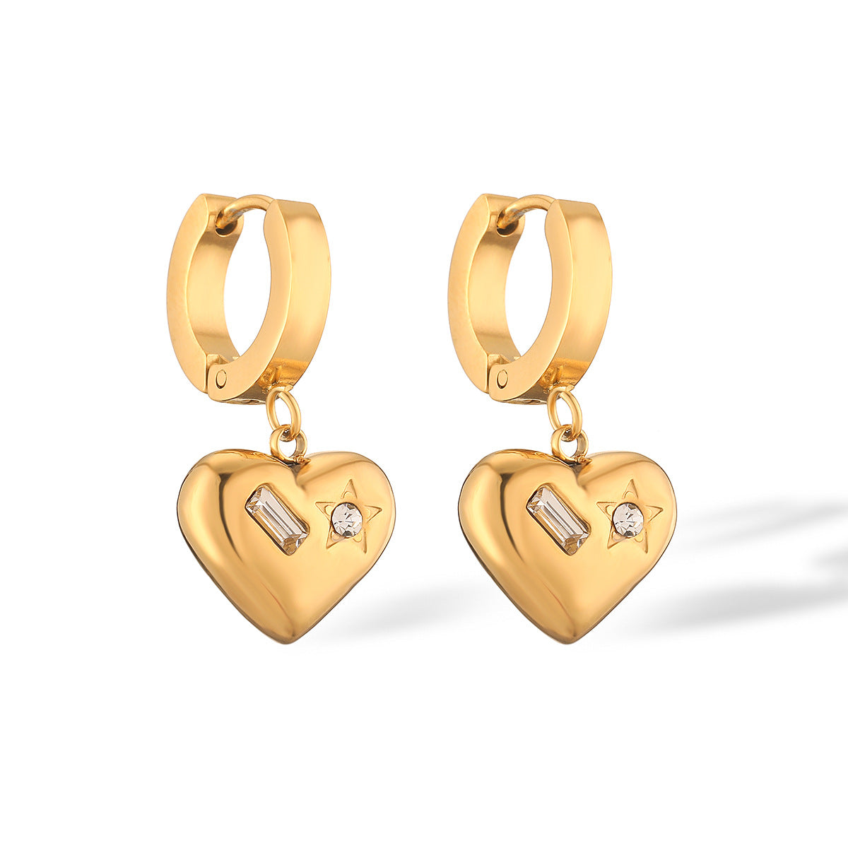 Orecchini Minimalisti a Cuore in Acciaio al Titanio con Placcatura in Oro Vero e Intarsio in Zirconi per Donna