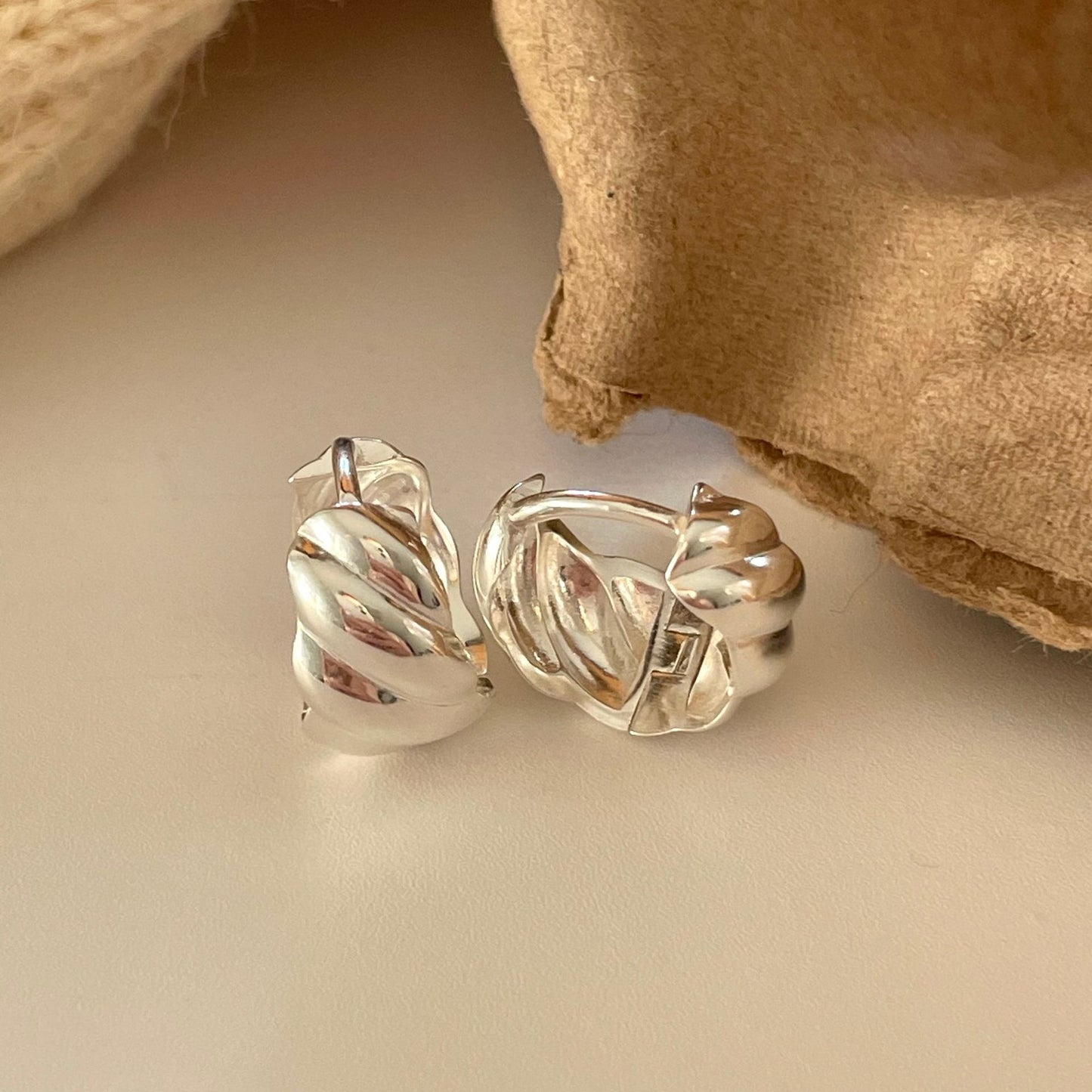Minimalist Sweet 925 Sterling Silver Plated Geometric Wave Earrings for Women