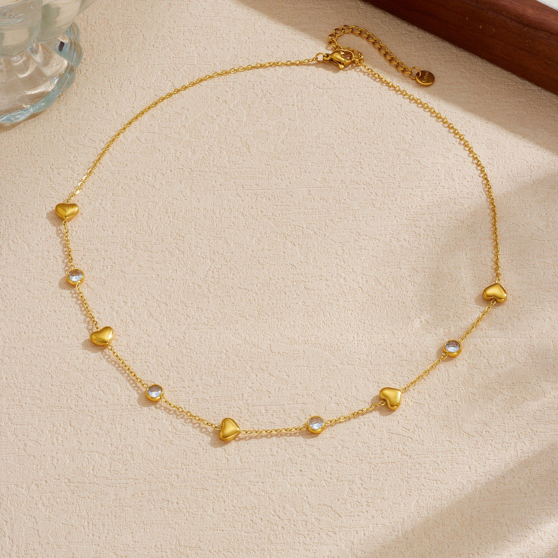 Minimalist Luxury Heart Shaped Gold Plated Rhinestone Inlay Stainless Steel Pendant Necklace for Women