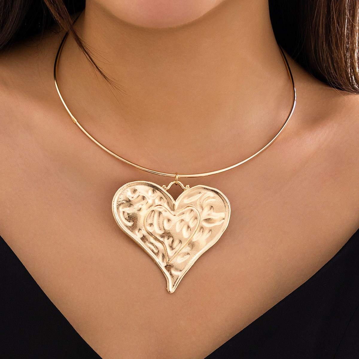 Gothic Punk Geometric Heart Brass Alloy Snake Chain Choker Necklace for Women