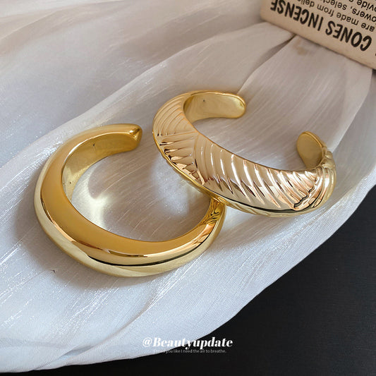 Pulsera de acrílico ovalada a rayas para mujer con diseño geométrico y atrevida declaración de moda
