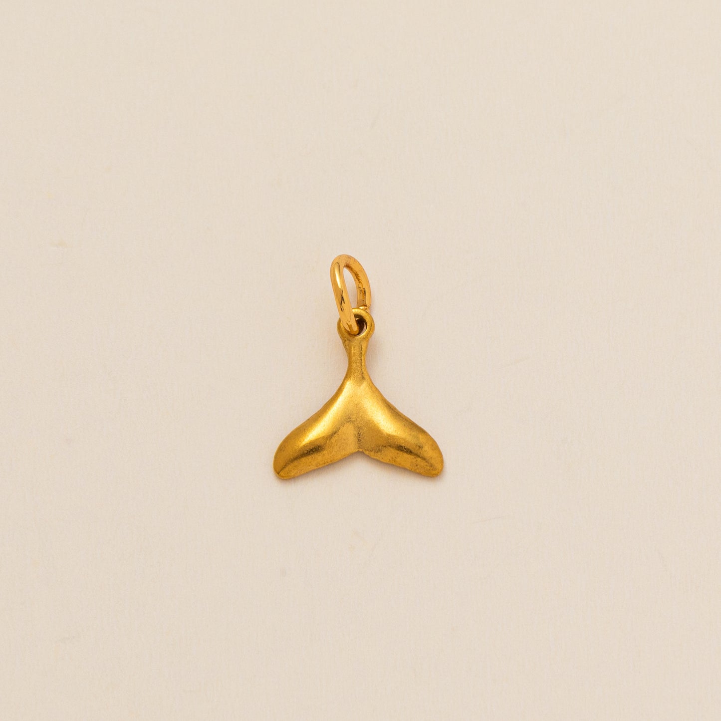 Minimalist Brass Plated Starfish Octopus Turtle Crab Conch Lobster Pendant Necklace with Pearl