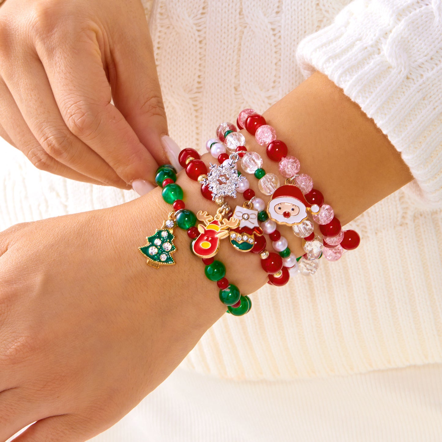 Sweet and Edgy Christmas Tree and Heart Polymer Clay Beaded Bracelet Set for Women Alloy Multi-Layer Stacking Bracelets