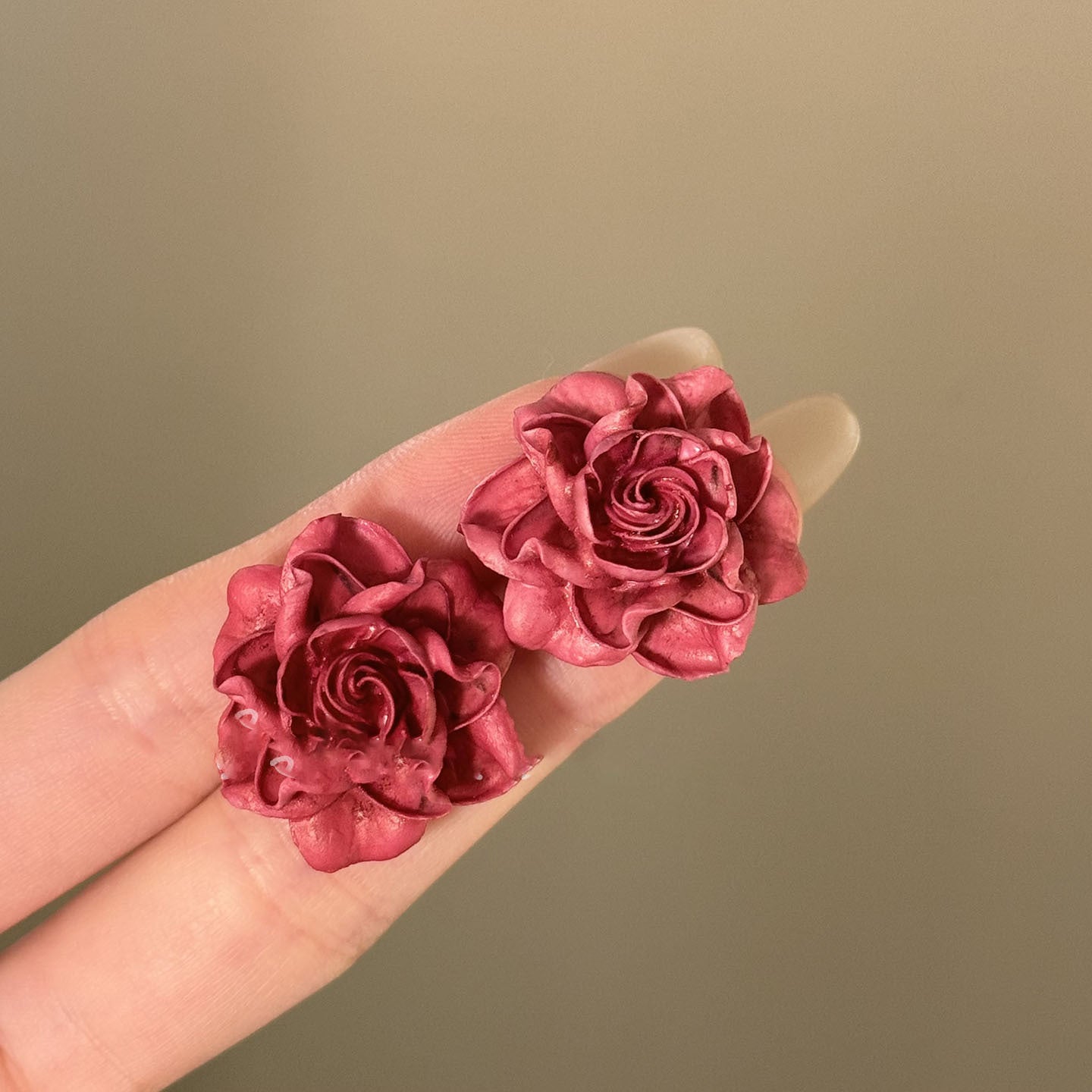 Elegant Floral Resin Rose Stud Earrings for Women with Stainless Steel Posts, Minimalist Fashion-Forward Everyday Ear Jewelry