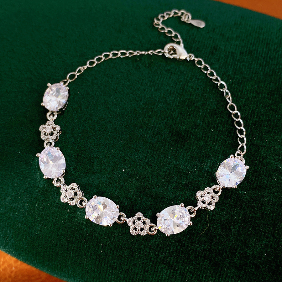 Luxury Elegant Oval Floral Brass Bracelet with 18K Gold Plating and Cubic Zirconia Inlay