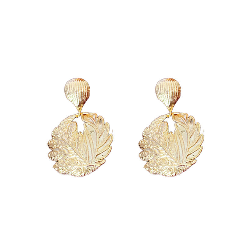 Pendientes colgantes de metal con acabado chapado, diseño floral geométrico de corazón, estilo vintage chic para mujer