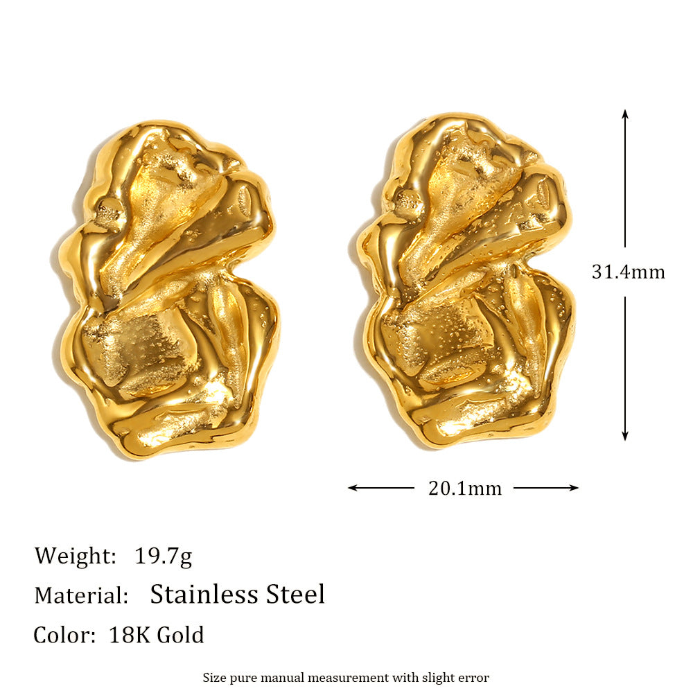 Fashionable Geometric Pearl and Black Onyx Eye Stud Earrings in Stainless Steel with 18K Gold Plating