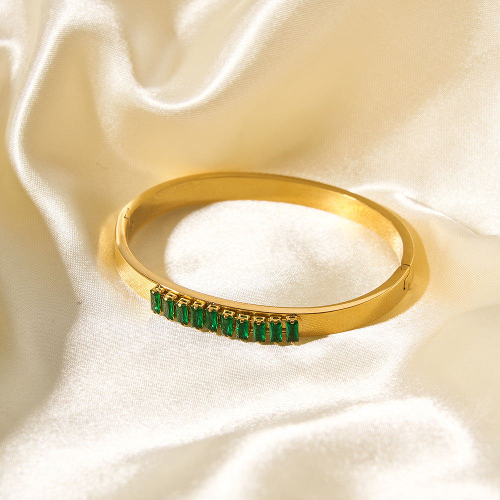Vintage-Inspired Titanium Steel Bracelet with 18K Gold Plating and Green Zircon Inlay, Geometric Ring-Shaped Design for Women