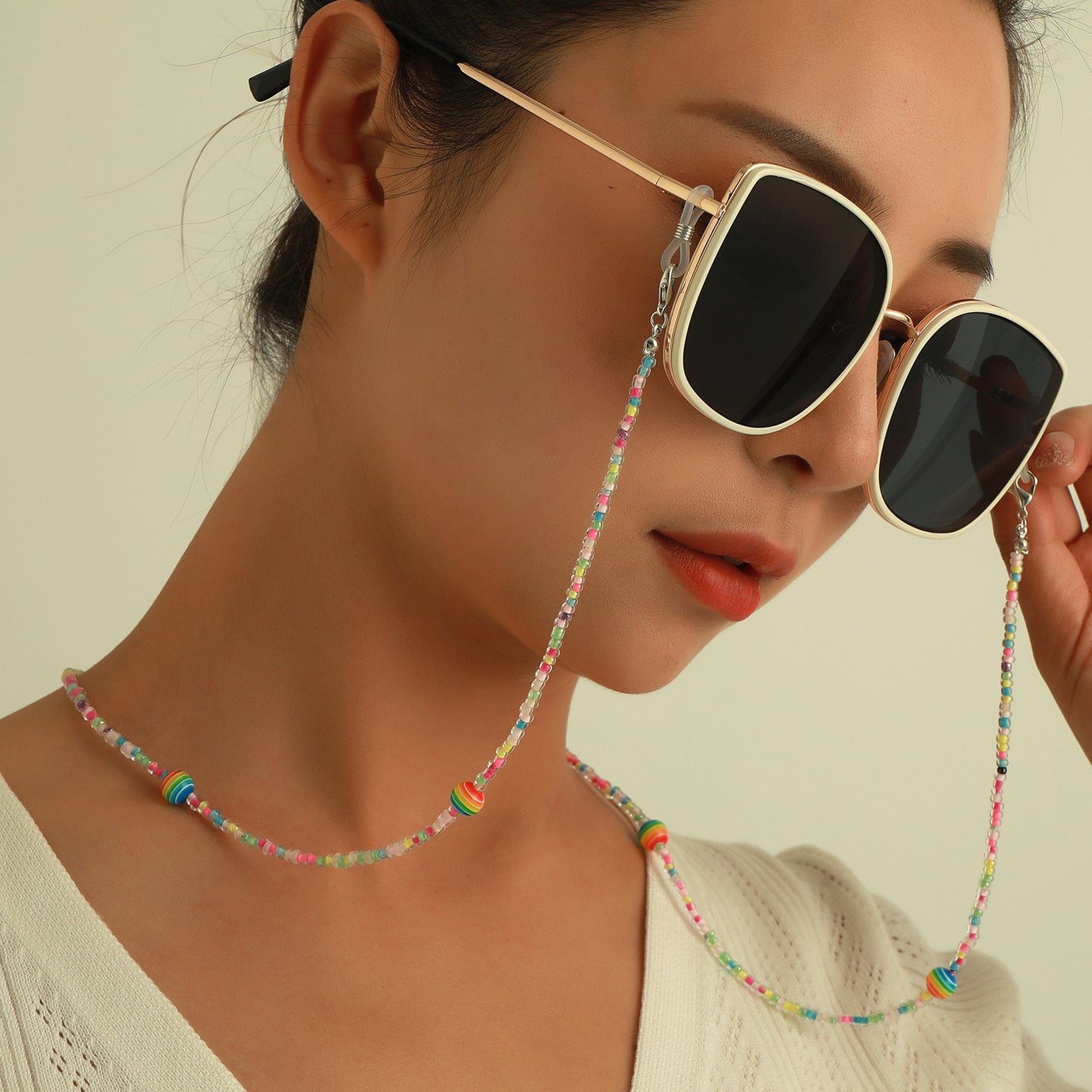 Rainbow Gradient Round Glass Beads Ball Chain Eyeglass Holder for Women