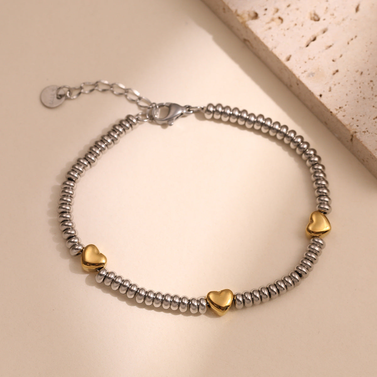 Fashion Plated Stainless Steel Heart Geometric Beaded Bracelet for Women