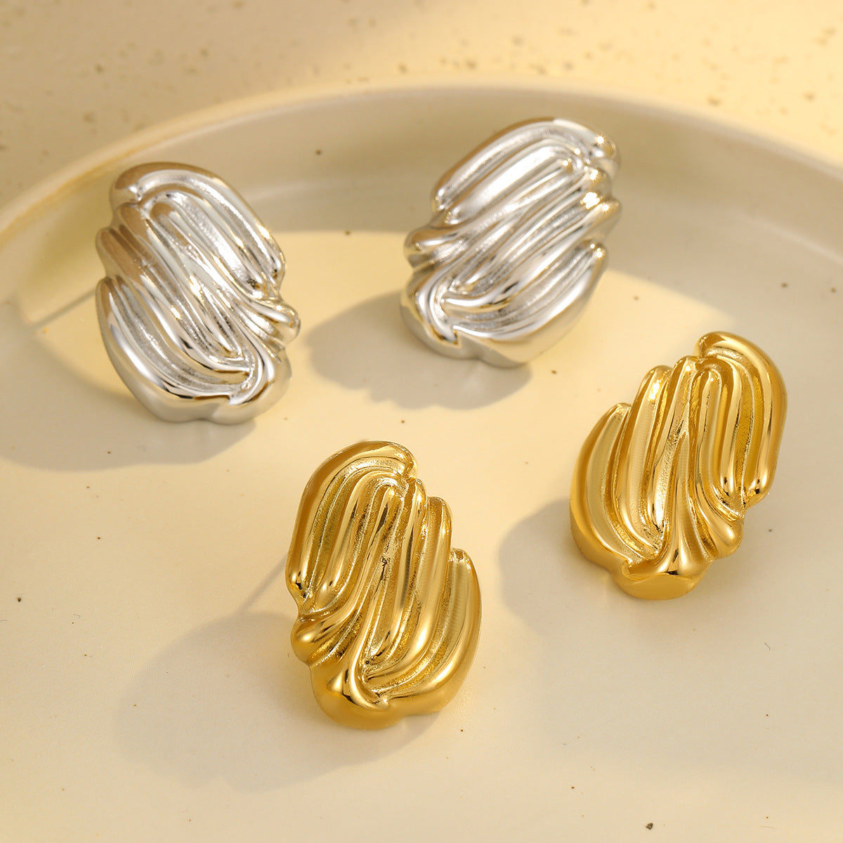 Minimalist Vertical Stripe Shell Earrings in Stainless Steel with 18K Gold Plating for Women