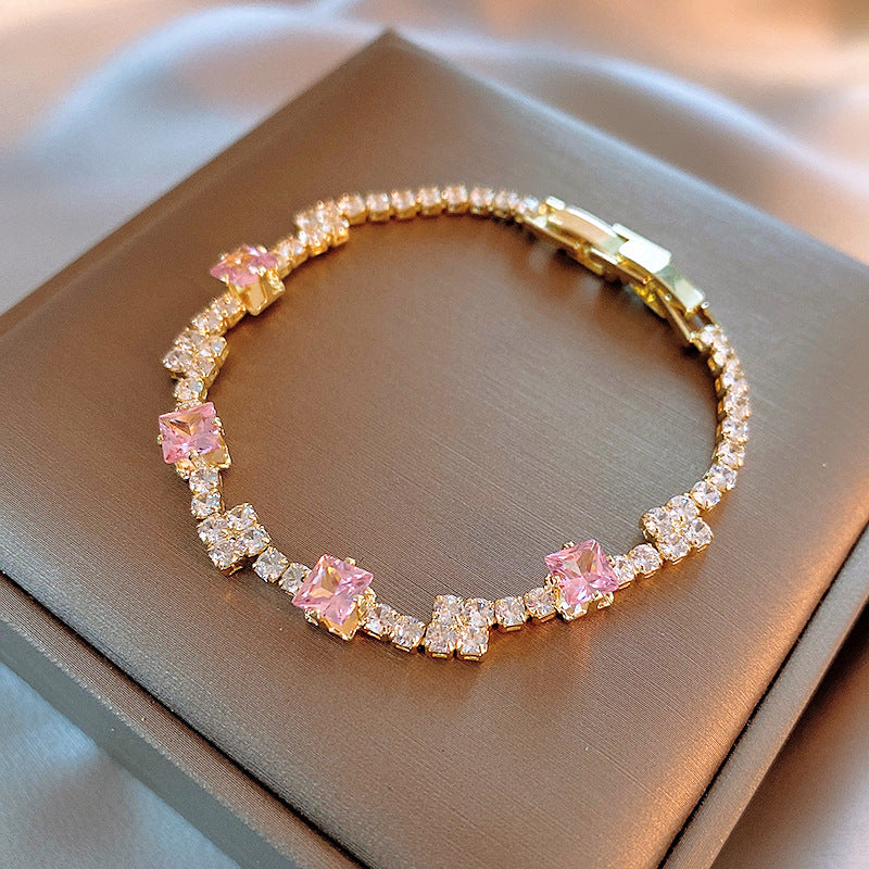 Elegant Luxury Oval Cubic Zirconia Inlaid Brass Bracelet for Women