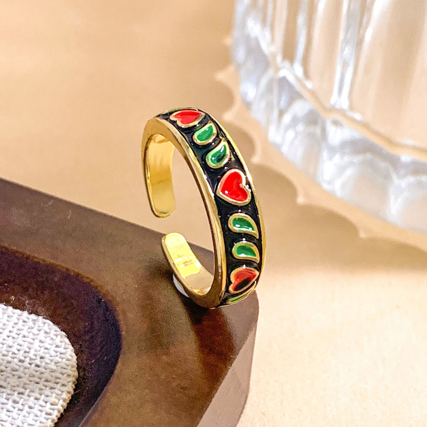 Anello aperto a cuore placcato oro dolce per le donne
