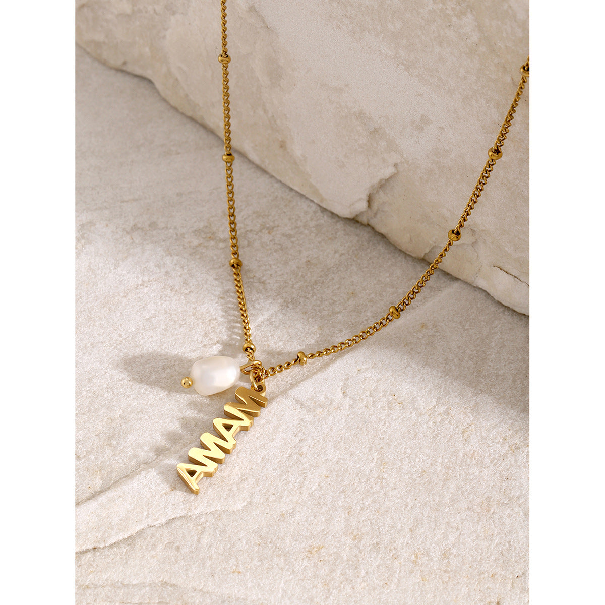 Ins Style 18K Gold Plated Stainless Steel Mama Letter Pendant with Freshwater Pearl Snake Chain Necklace for Women