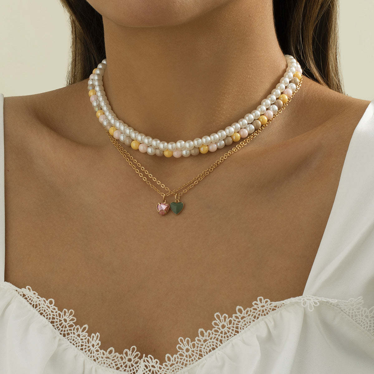 Retro French Palace Style Heart-Shaped Alloy Necklace Set with Rhinestone Inlay for Women Multi-Layered Geometric Pendant Jewelry