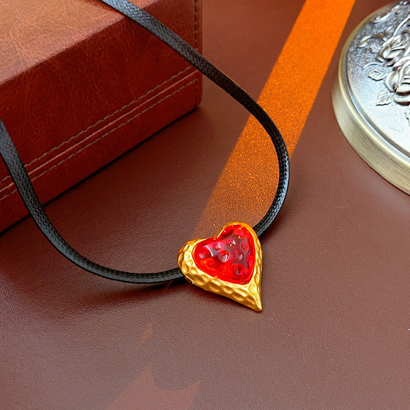 Vintage Geometric Pendant Necklace for Women Alloy Chain with Plated Finish Minimalist Retro Aesthetic