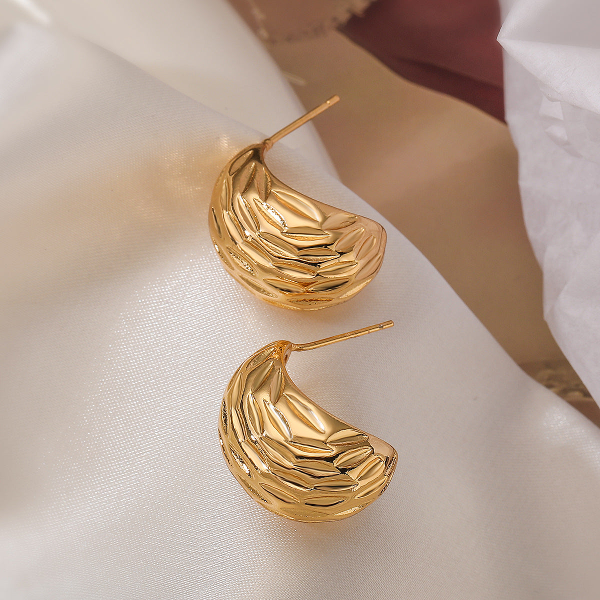 Orecchini da Donna Minimalisti in Rame a Goccia Geometrica con Placcatura in Oro Vero