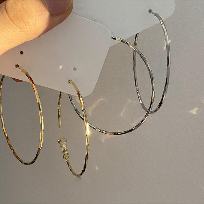 Pendientes de aro grandes, geométricos, minimalistas y elegantes para mujer, en metal chapado con postes de plata de ley
