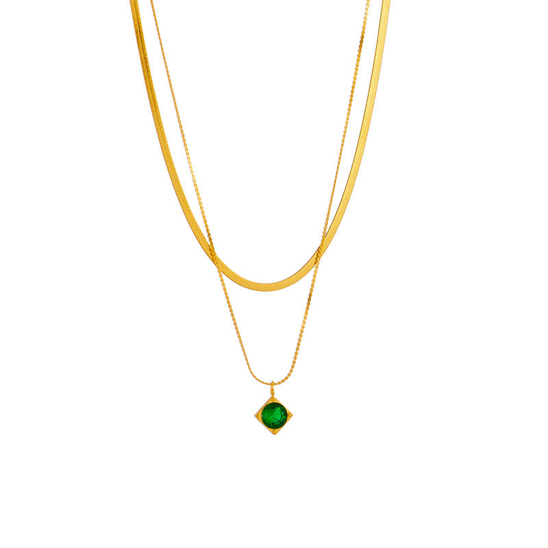 Collana con Pendente Minimalista Geometrico Verde Strass in Acciaio al Titanio con Doppia Catena Placcata per Donne