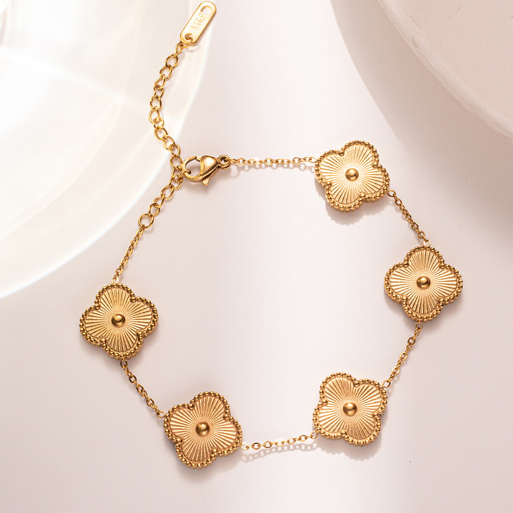 Minimalist Floral Clover Bracelet in Titanium Steel with 18K Gold Plating for Women
