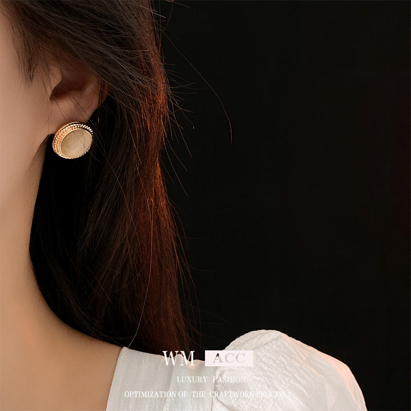 Vintage Geometric Cat's Eye Stud Earrings in Alloy with Plated Steel Posts