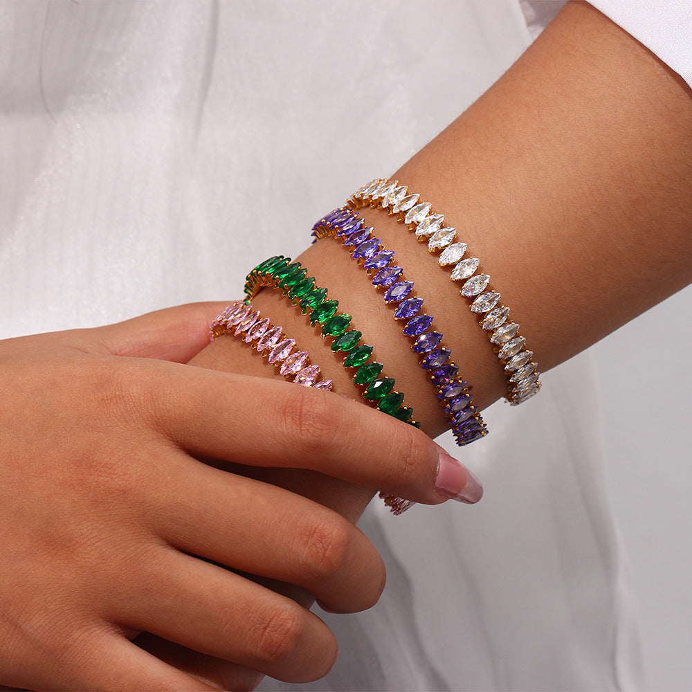Bracciale minimalist geometrico ovale in acciaio inossidabile placcato con zirconia baguette da donna