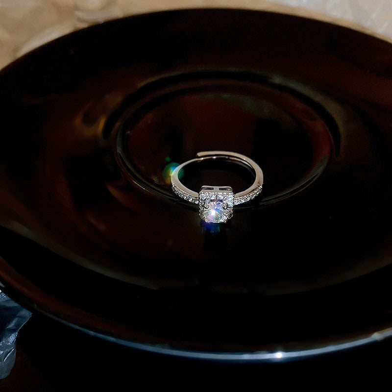 Anello elegante e geometrico ispirato alle perle con intarsio in zircone da donna, anello minimalista alla moda da dito indice, gioielli di lusso per le mani