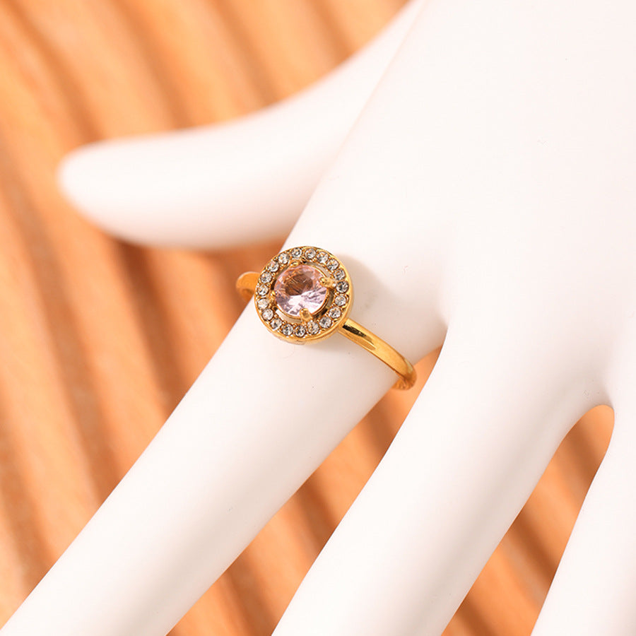 Anello Minimalista Geometrico Rotondo in Acciaio Inossidabile con Intarsio di Zircone Rosa e Placcatura in Oro 18K Sottovuoto per Donna