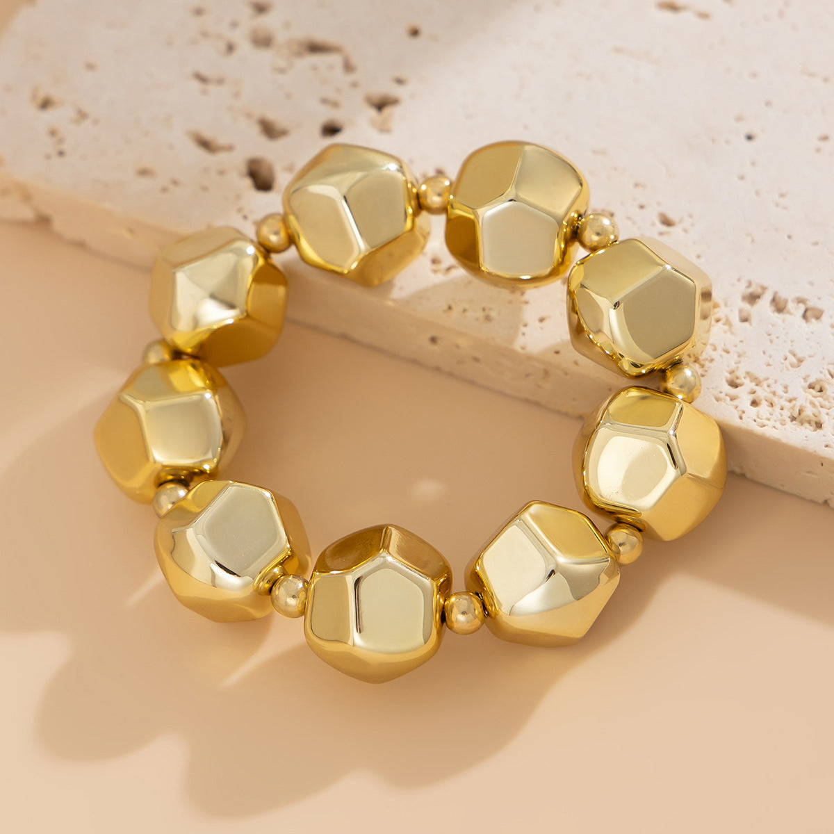 Minimalist Geometric Plated Resin Beaded Necklace with Alloy Pendant for Women