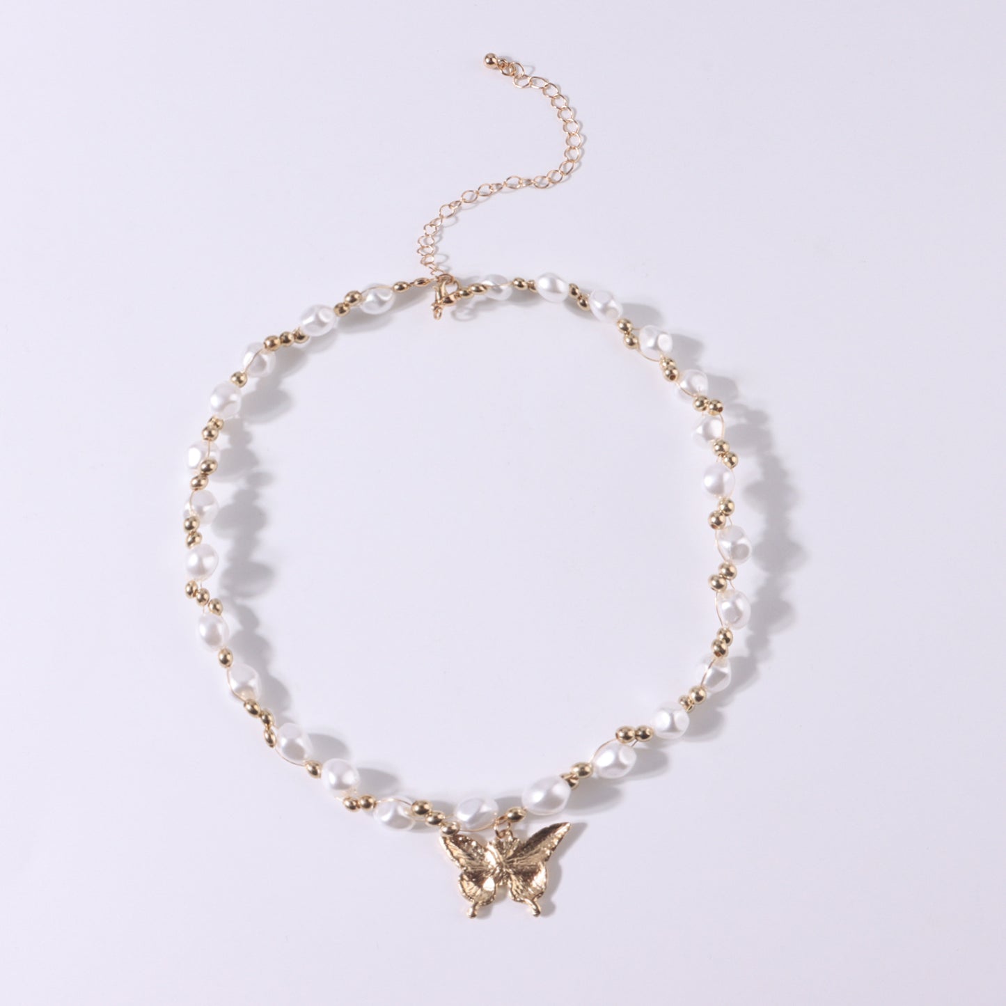 Elegant Embossed 3D Butterfly Necklace for Women Short Pearl-Embellished Geometric Alloy Pendant with Plated Finish