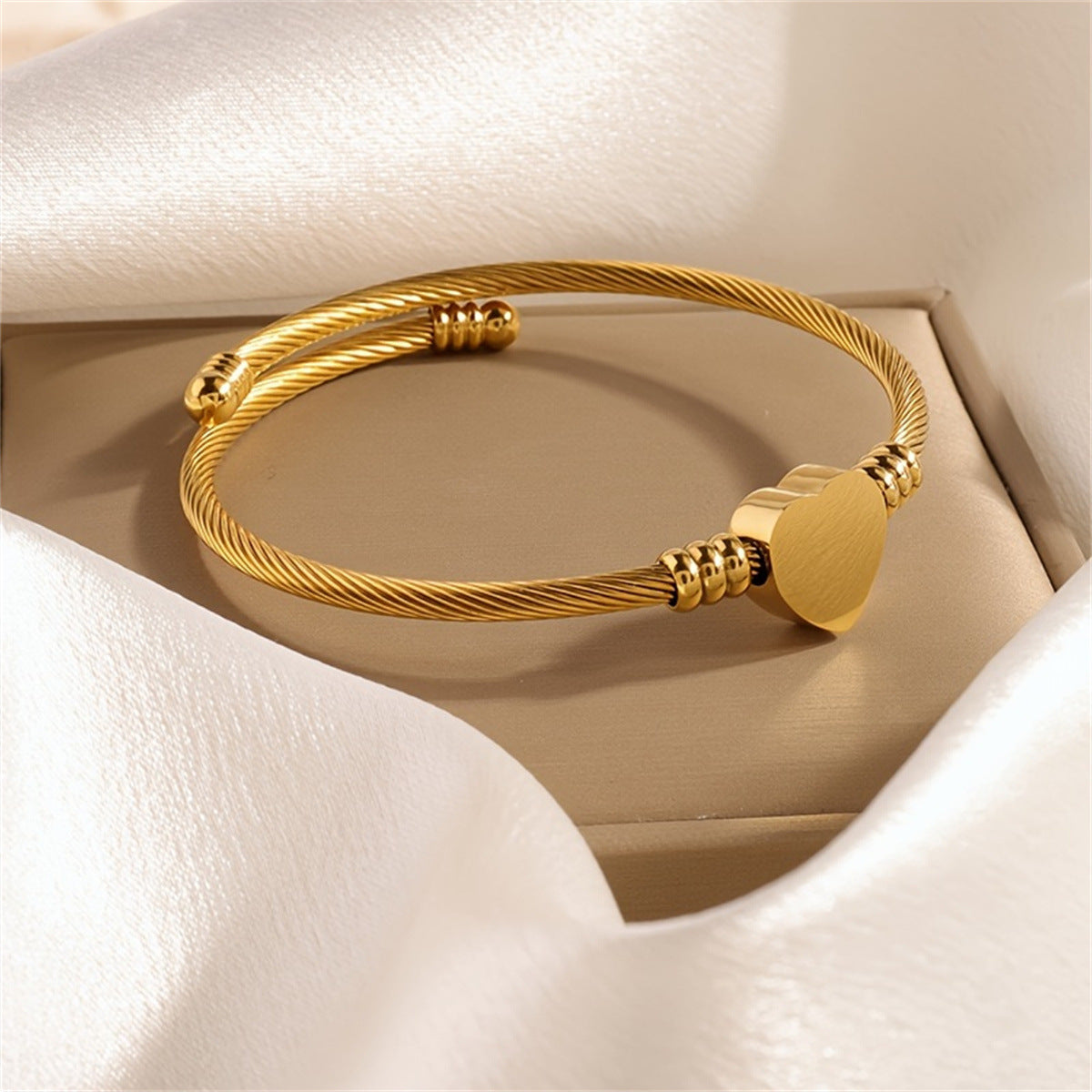 Minimalist Heart-Shaped Stainless Steel Bracelet for Women with Polished Finish