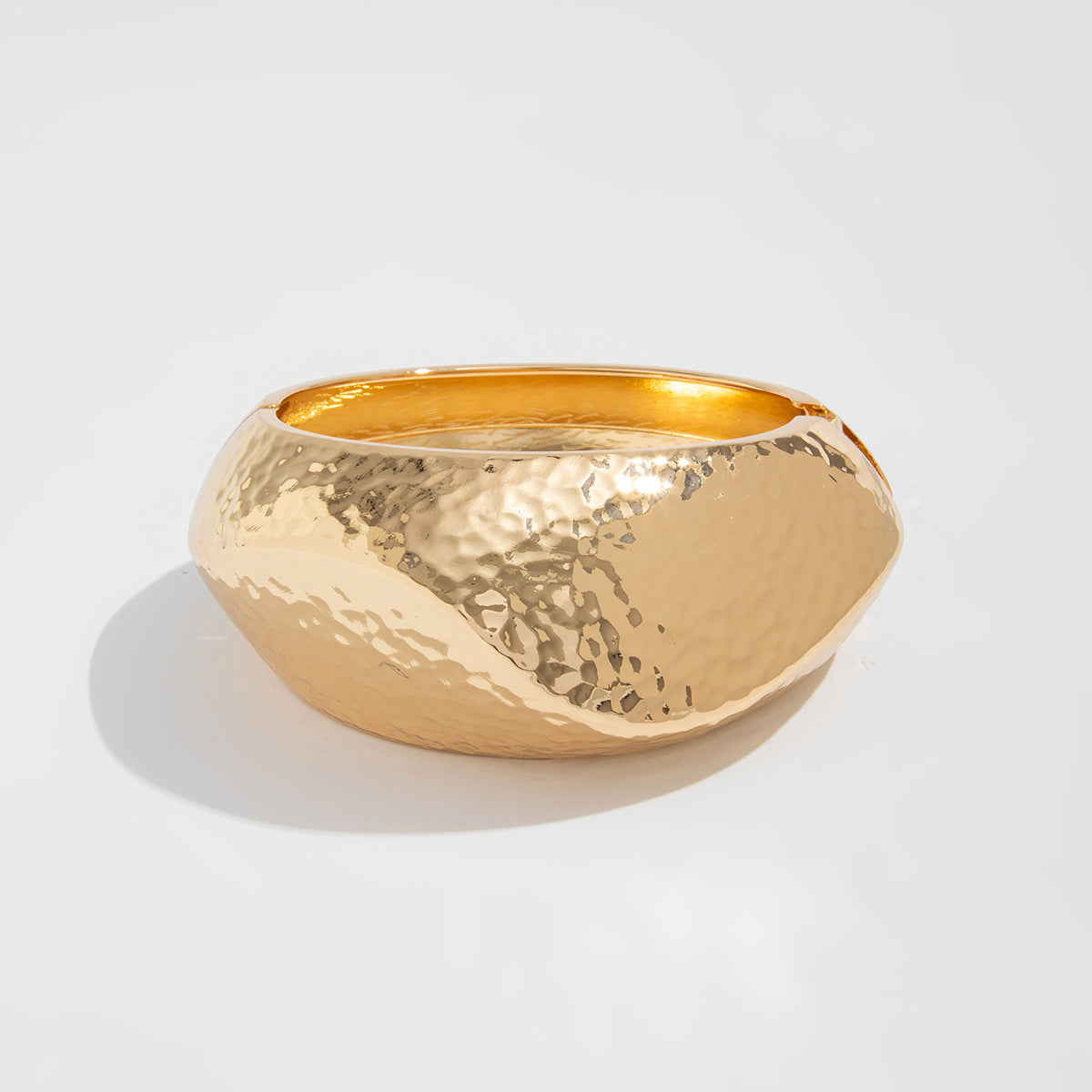 Luxury Geometric Teardrop Zinc Alloy Plated Wide Bracelet