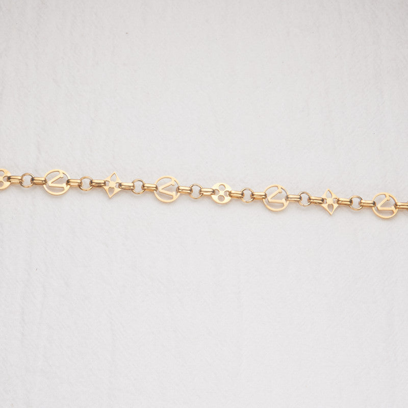 Collana con Pendente a Lettera Minimalista in Acciaio Inox con Ciondolo in Acciaio al Titanio e Finitura Elettroplaccata per l'Uso Quotidiano