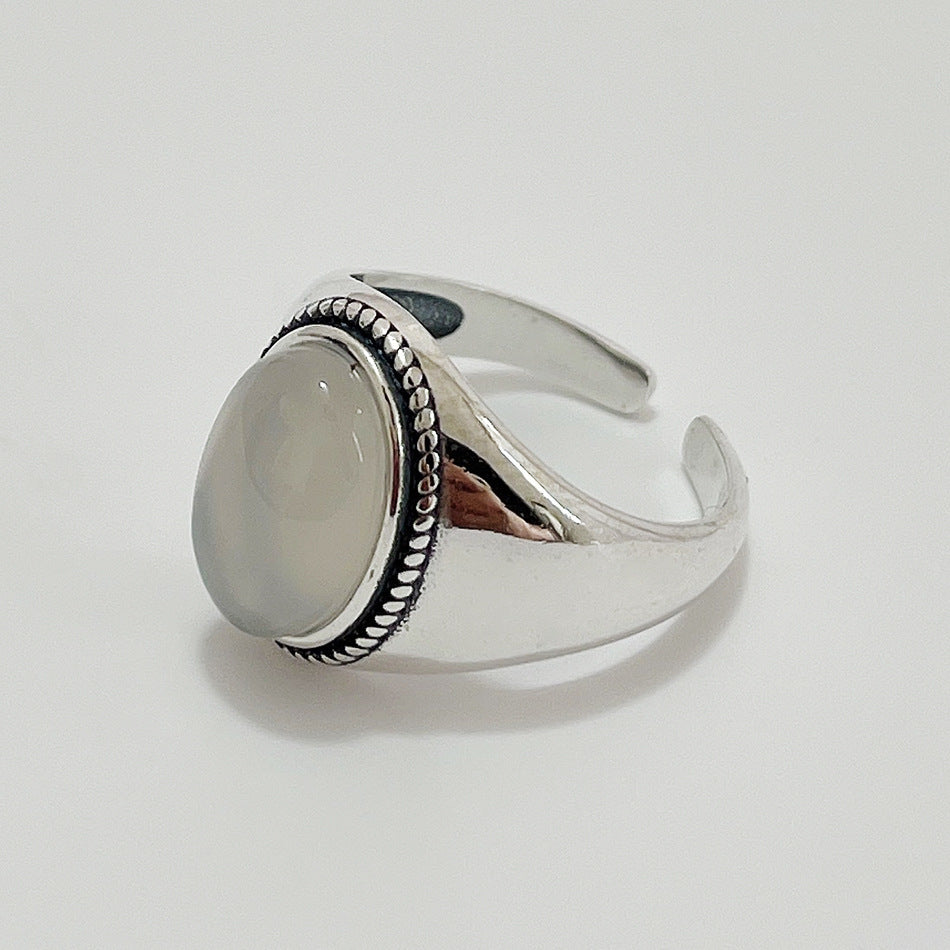 Anillo Minimalista Elegante de Plata de Ley 925 con Incrustaciones de Ágata en Forma de Corazón para Mujer