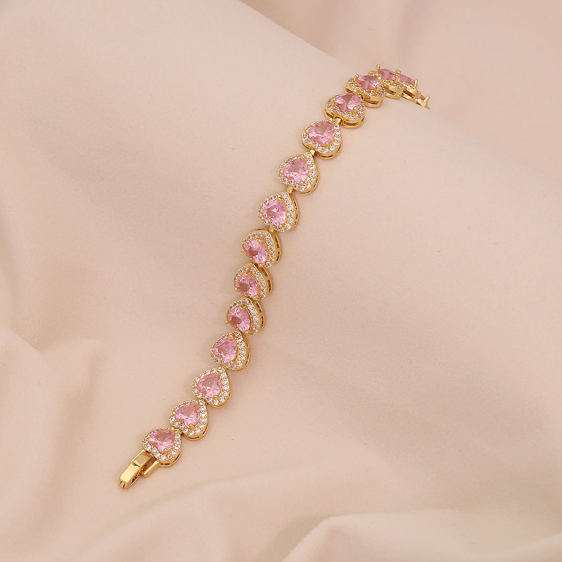 Bracciale da donna alla moda con zirconi cubici a forma di cuore e pavé piccolo, stile OL