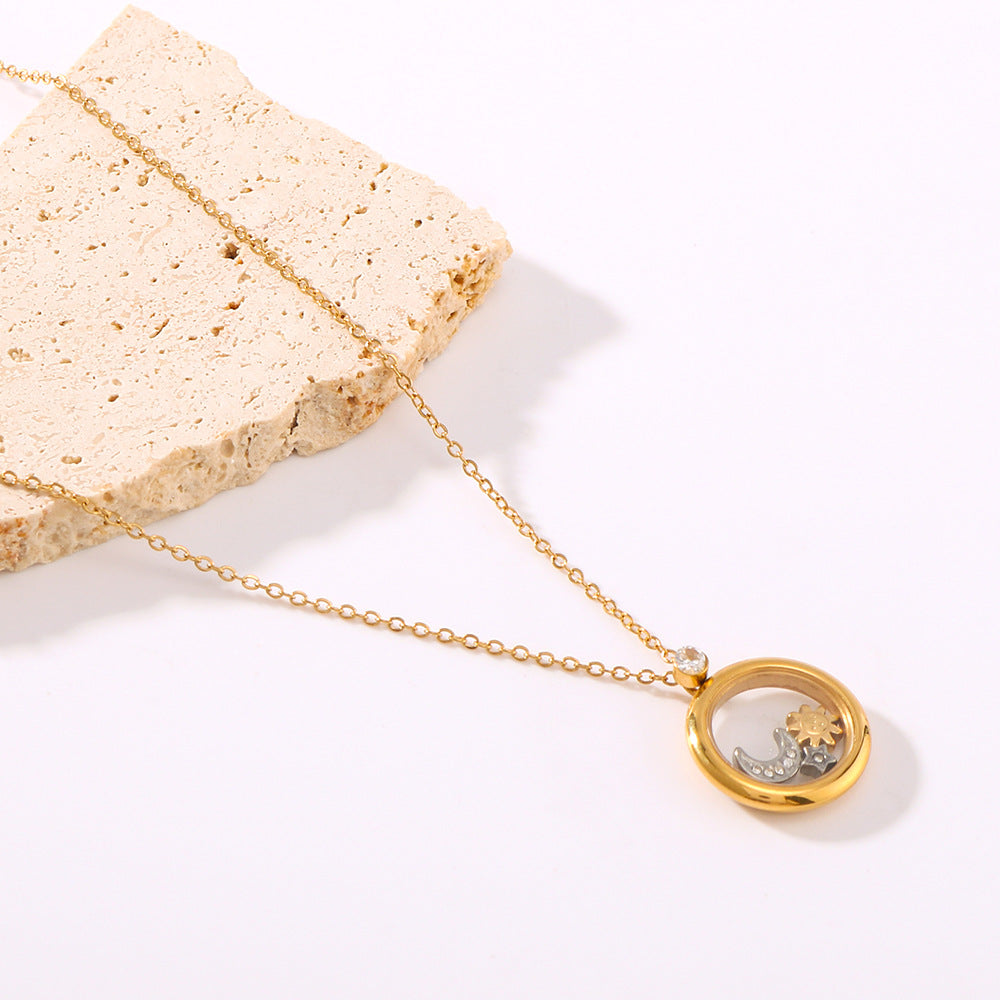 Collana pendente minimalista con stella, luna e sole in acciaio inossidabile placcato oro 18 carati da donna