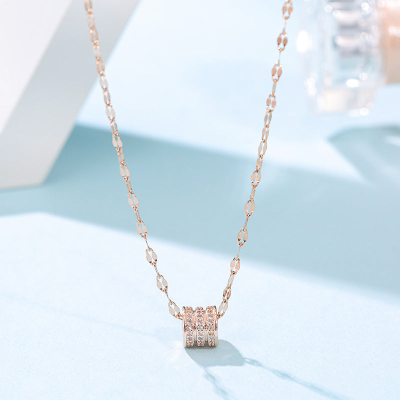 Collana Minimalista da Donna Placcata in Acciaio al Titanio con Strass a Forma di Vita