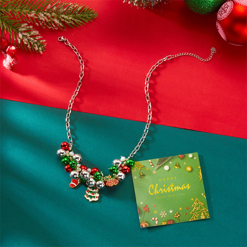 Collar temático navideño con dijes de copo de nieve y reno, colgante chapado en aleación de zinc para mujer, joyería festiva navideña