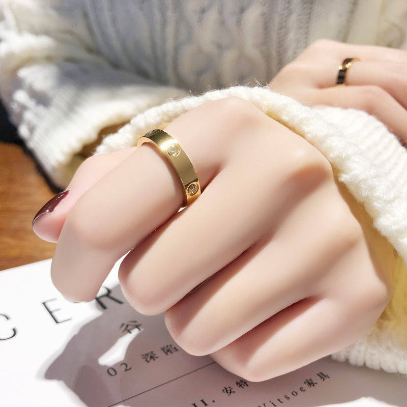 Anello minimalista in acciaio al titanio da donna con finitura placcata sottovuoto, design geometrico circolare, gioiello elegante e alla moda