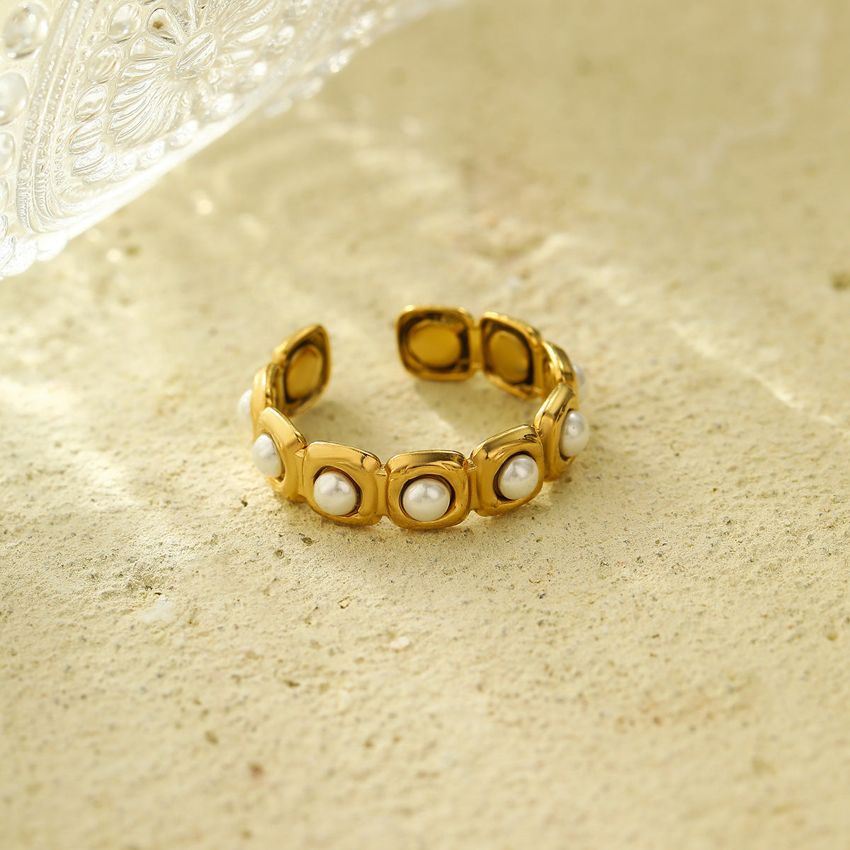 Anillo Abierto Minimalista Redondo de Acero Inoxidable con Incrustación de Perlas para Mujer, Accesorio de Moda de Lujo Electrochapado