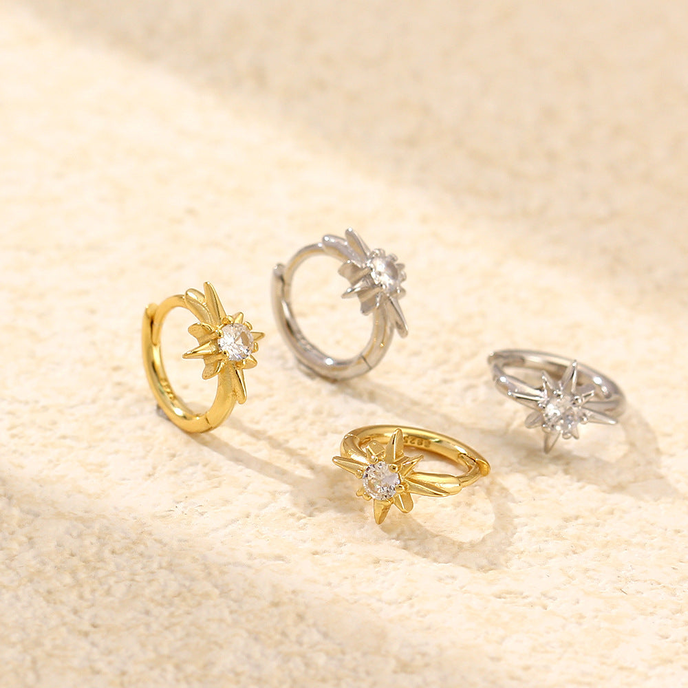 Orecchini a Cerchio da Donna Sweet Streetwear in Argento Sterling 925 con Stella Geometrica e Zirconi Incastonati