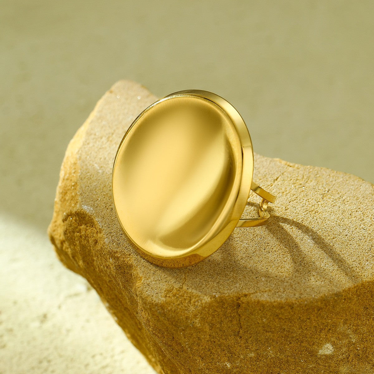 Luxury Minimalist 18K Gold Plated Geometric Heart Open Ring Titanium Steel Jewelry for Women