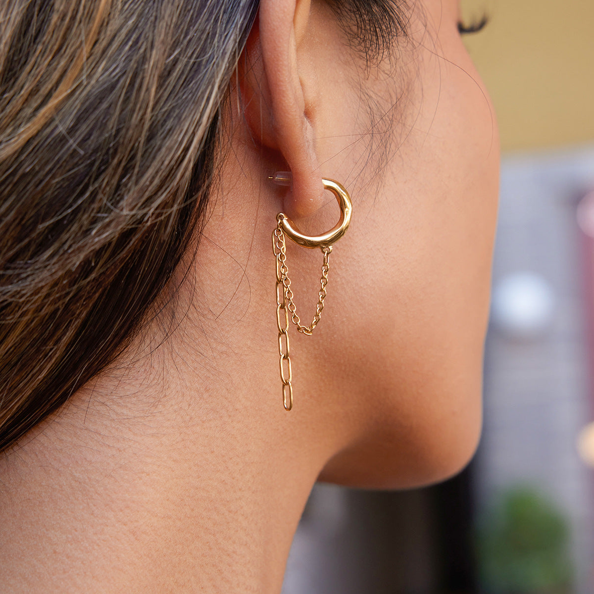 Pendientes enhebradores minimalistas de acero inoxidable geométricos con cadena colgante, acabado de lujo chapado en oro PVD