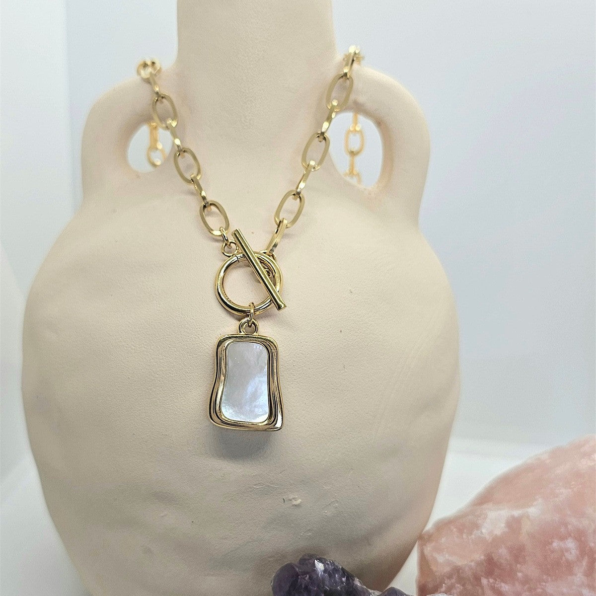 Natural Minimalist Geometric Pendant Necklace for Women in Stainless Steel with Plated Finish, Elegant Clavicle Chain