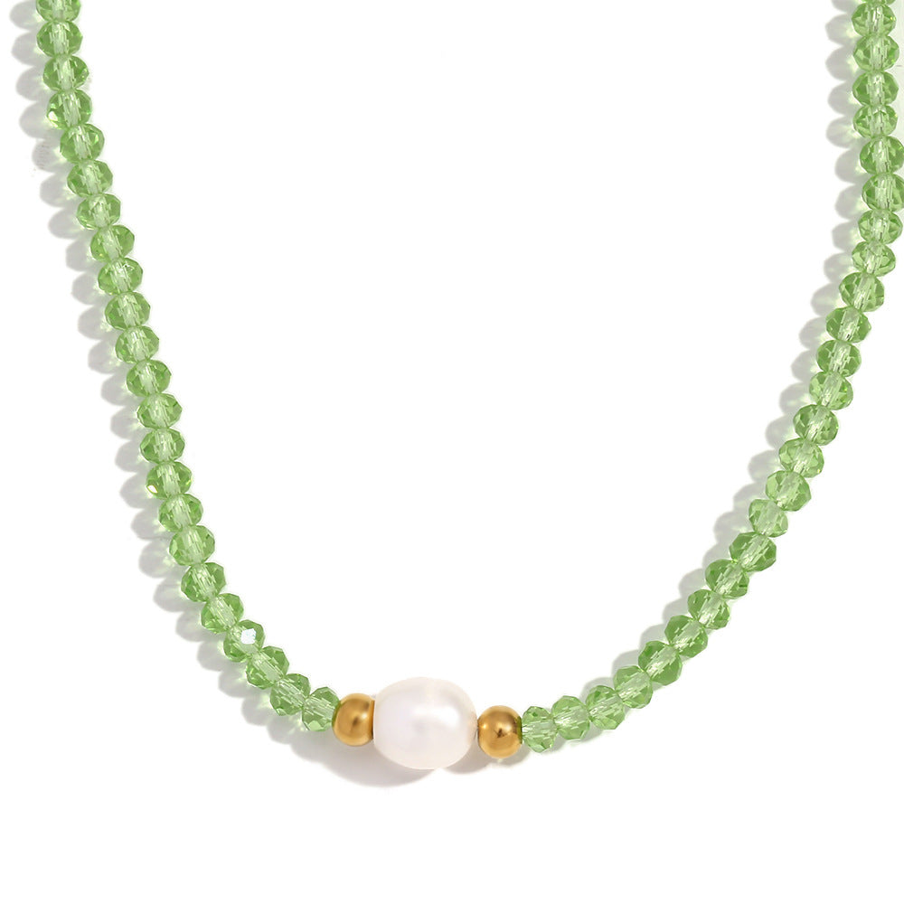 Collana da donna alla moda minimalista geometrica verde Mamba in acciaio inossidabile con singola perla d'acqua dolce e perline di cristallo