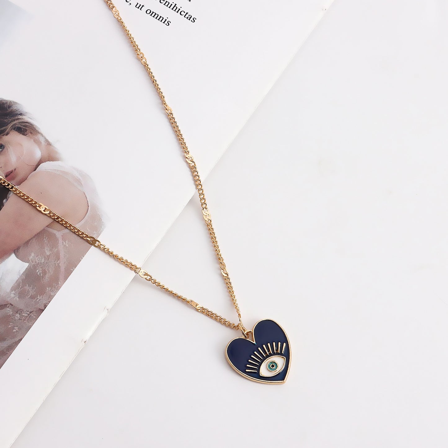 Minimalist Geometric Evil Eye Pendant Necklace for Women with Alloy Chain and Electroplated Finish