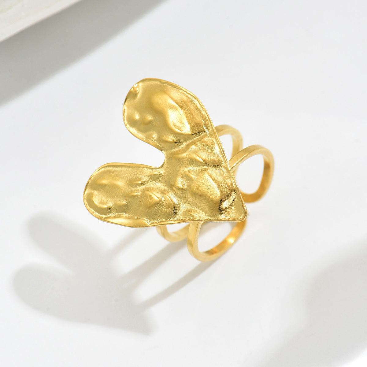 Geometric Heart-Shaped Adjustable Open Ring for Women in Zinc Alloy with Plated Finish